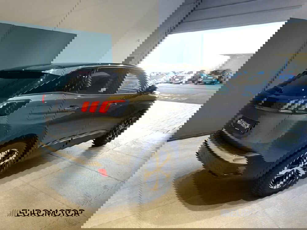 Peugeot 3008 usata a Bari (10)