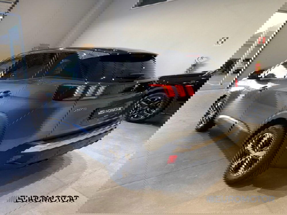 Peugeot 3008 usata a Bari (12)