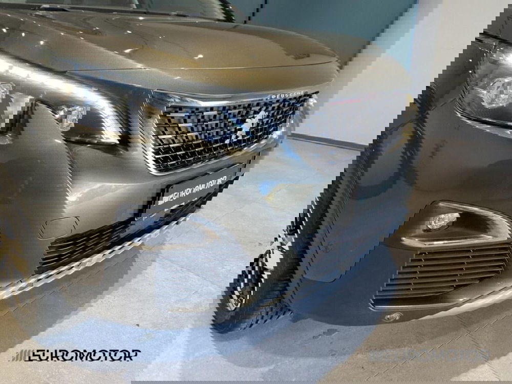 Peugeot 3008 usata a Bari (6)