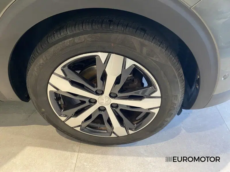 Peugeot 3008 usata a Bari (5)