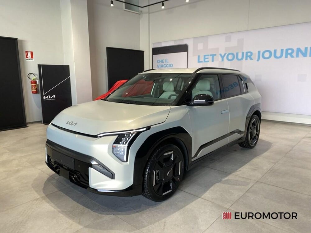 Kia EV3 nuova a Bari