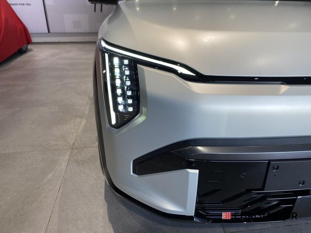 Kia EV3 nuova a Bari (5)