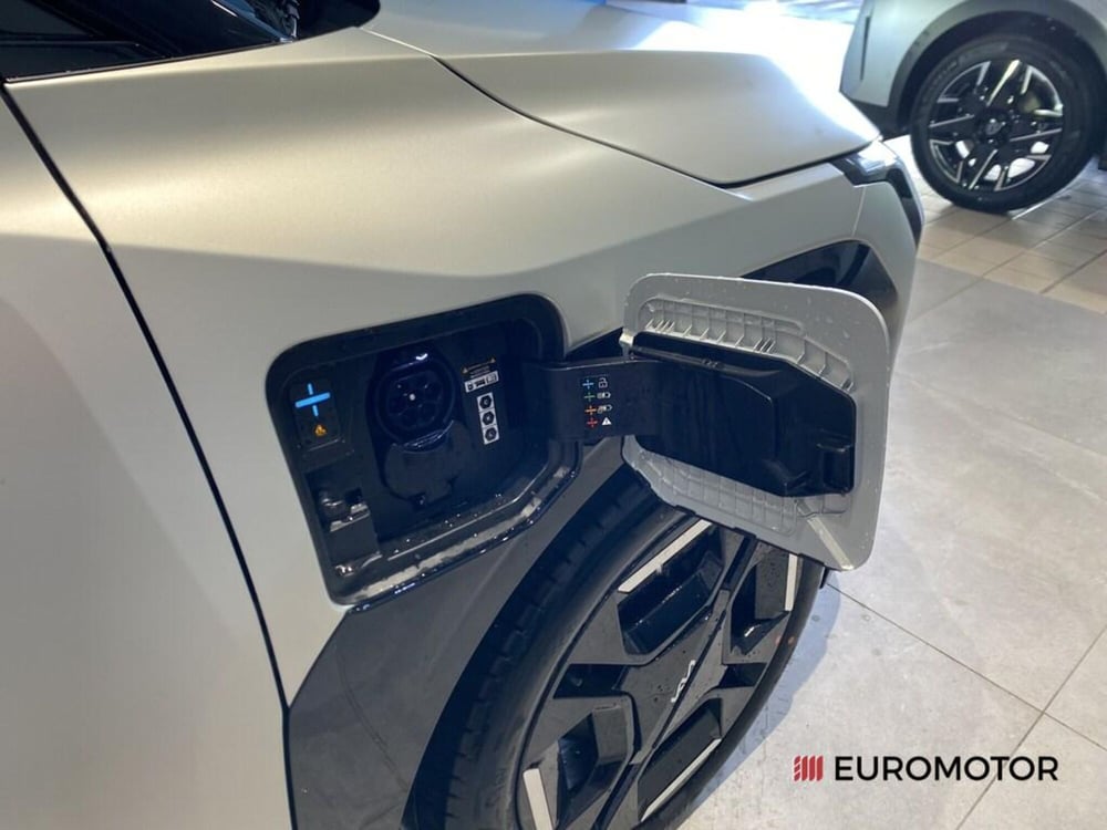 Kia EV3 nuova a Bari (8)