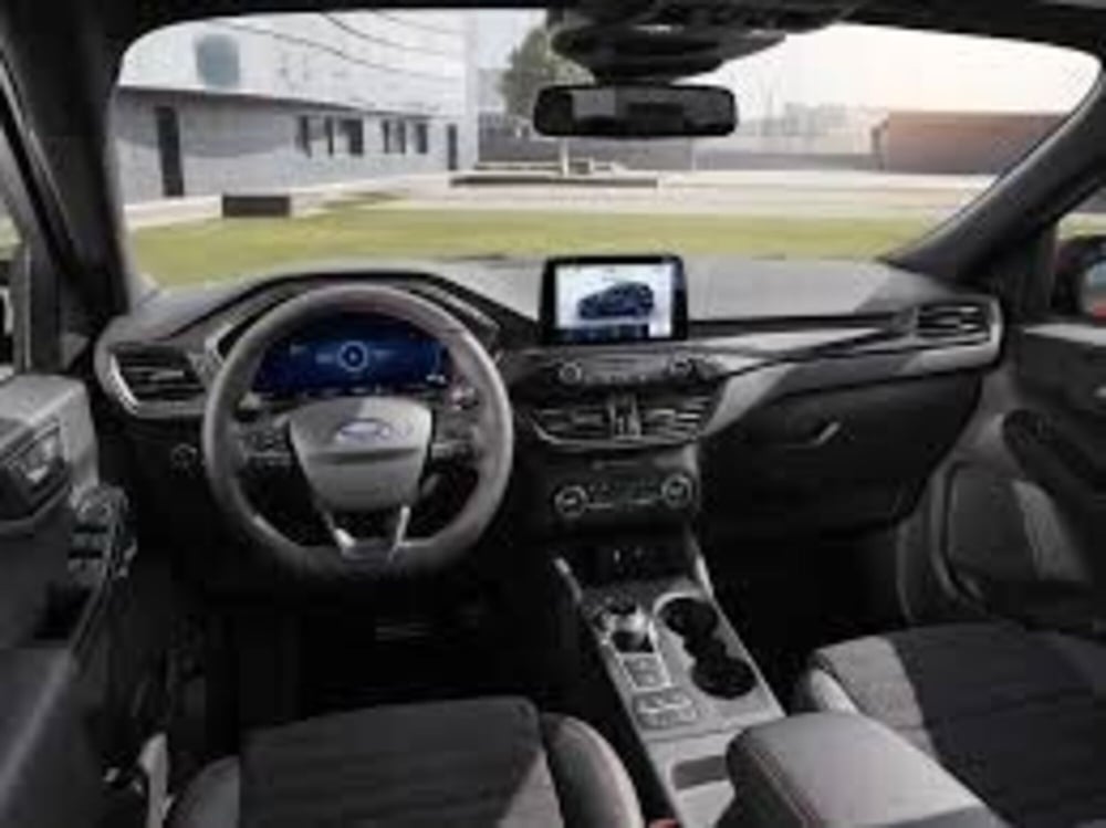 Ford Kuga nuova a Palermo (4)