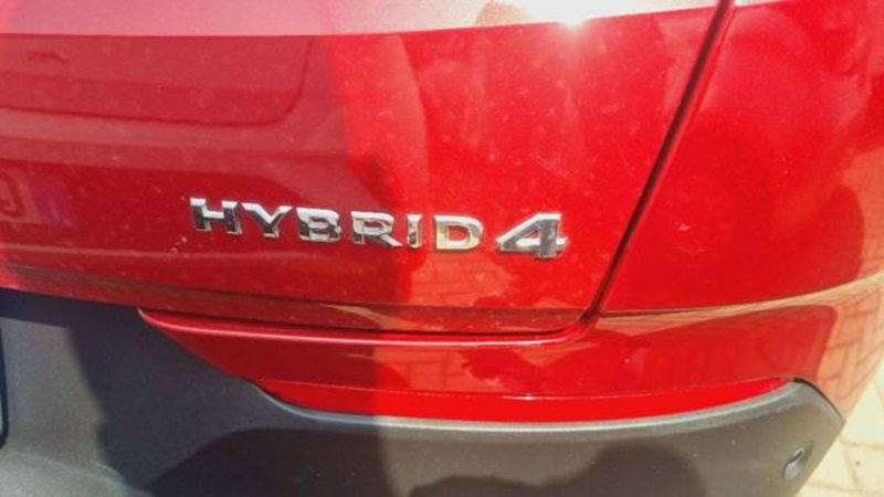 Opel Grandland X usata a Savona (13)