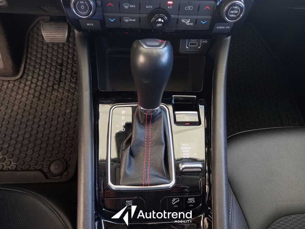 Jeep Compass usata a Bari (16)