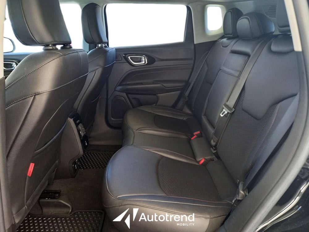 Jeep Compass usata a Bari (20)