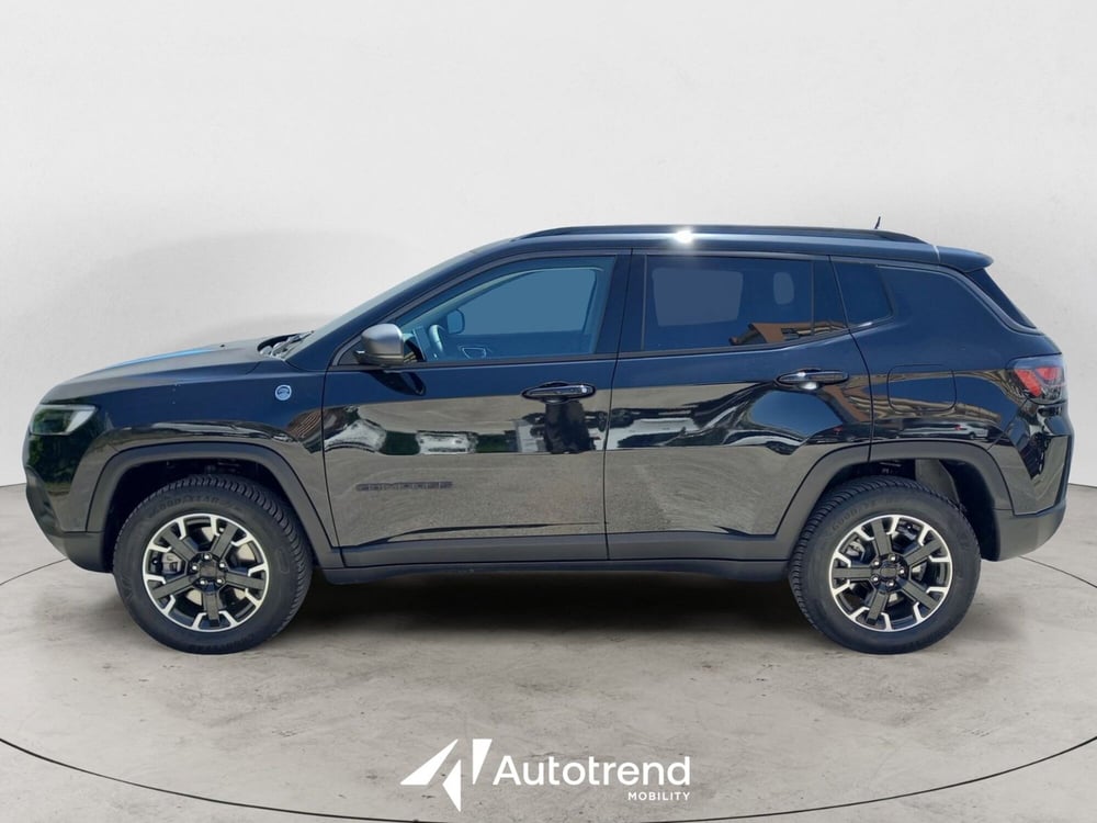 Jeep Compass usata a Bari (5)
