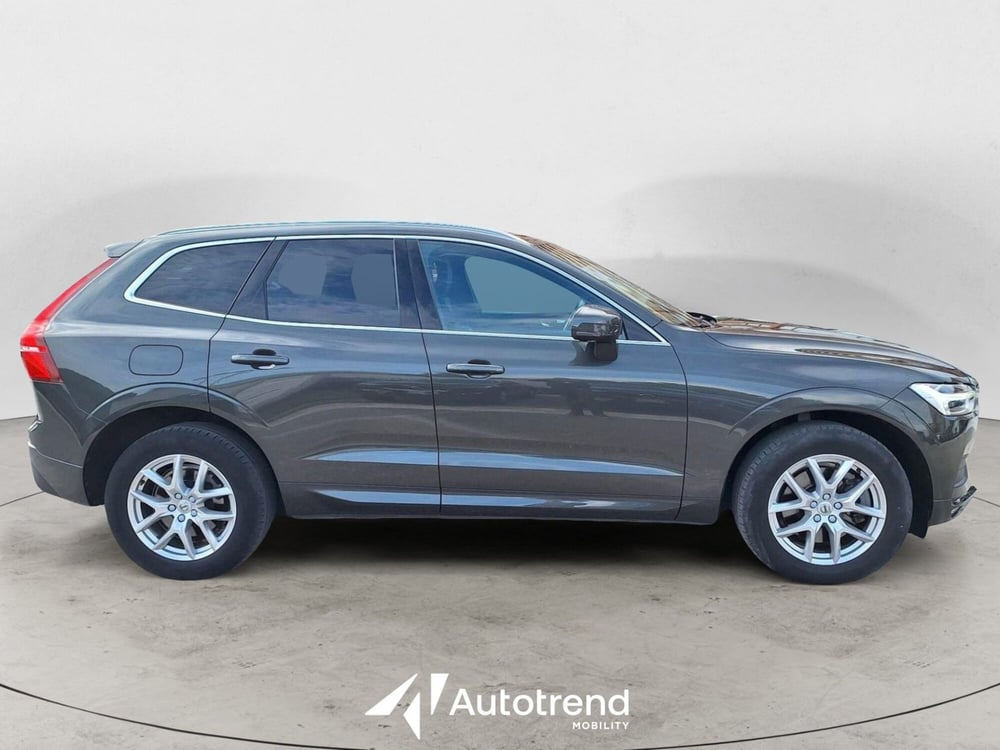 Volvo XC60 usata a Bari (5)