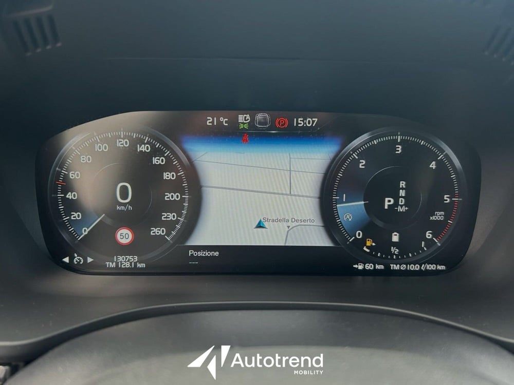 Volvo XC60 usata a Bari (10)