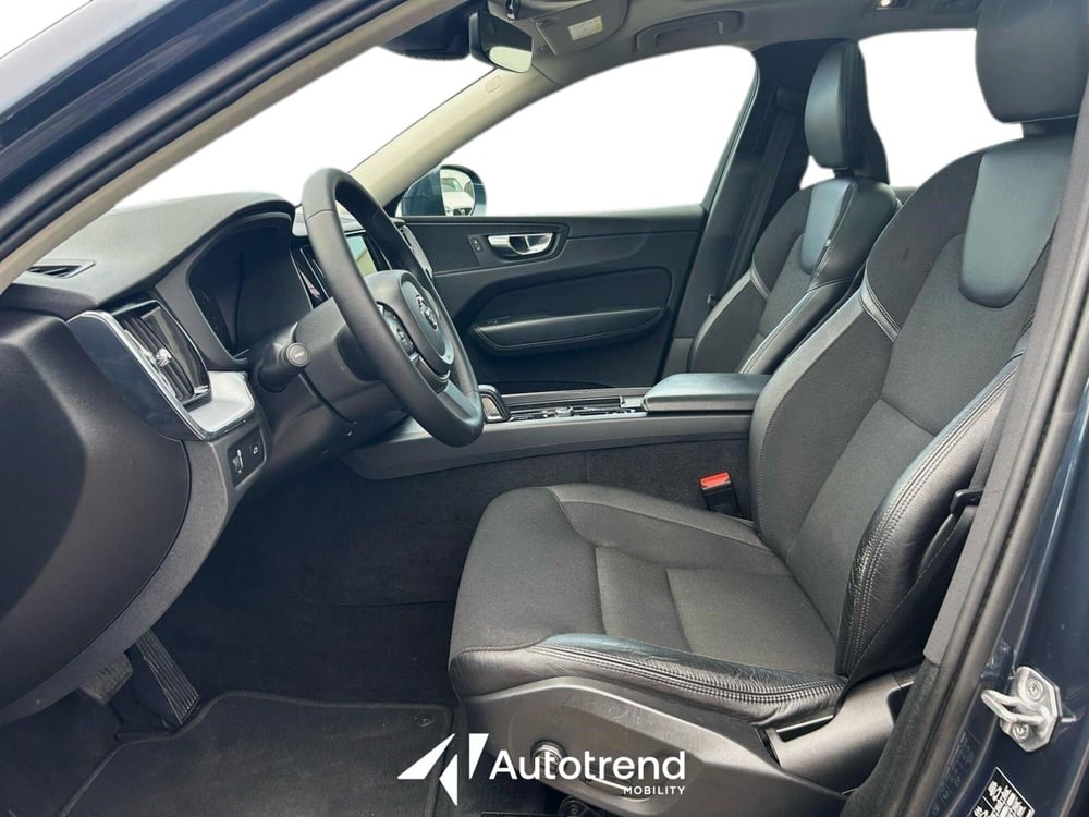 Volvo XC60 usata a Bari (6)