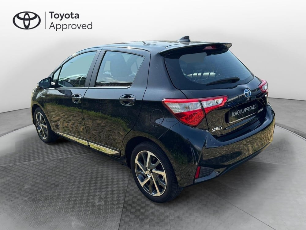 Toyota Yaris usata a Como (13)