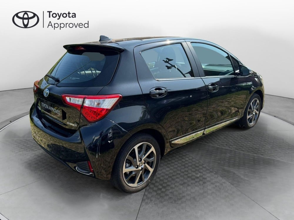 Toyota Yaris usata a Como (14)