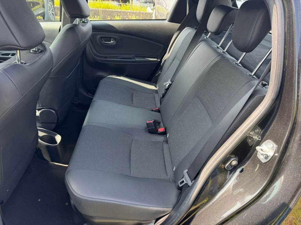 Toyota Yaris usata a Como (6)
