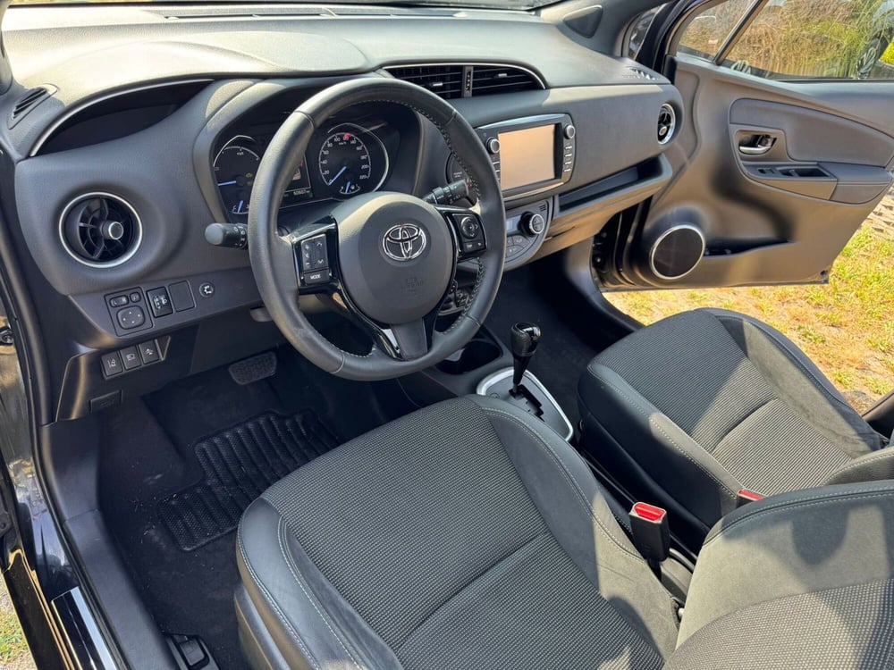 Toyota Yaris usata a Como (9)