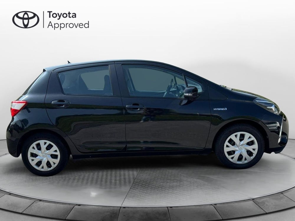 Toyota Yaris usata a Como (14)
