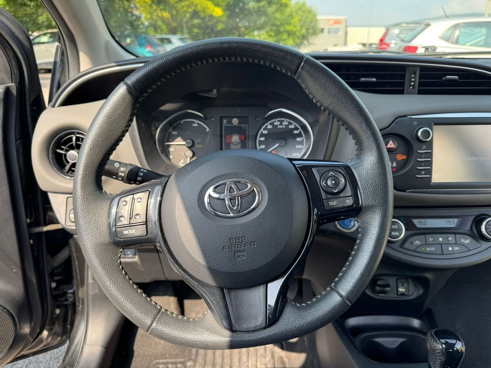 Toyota Yaris usata a Como (8)