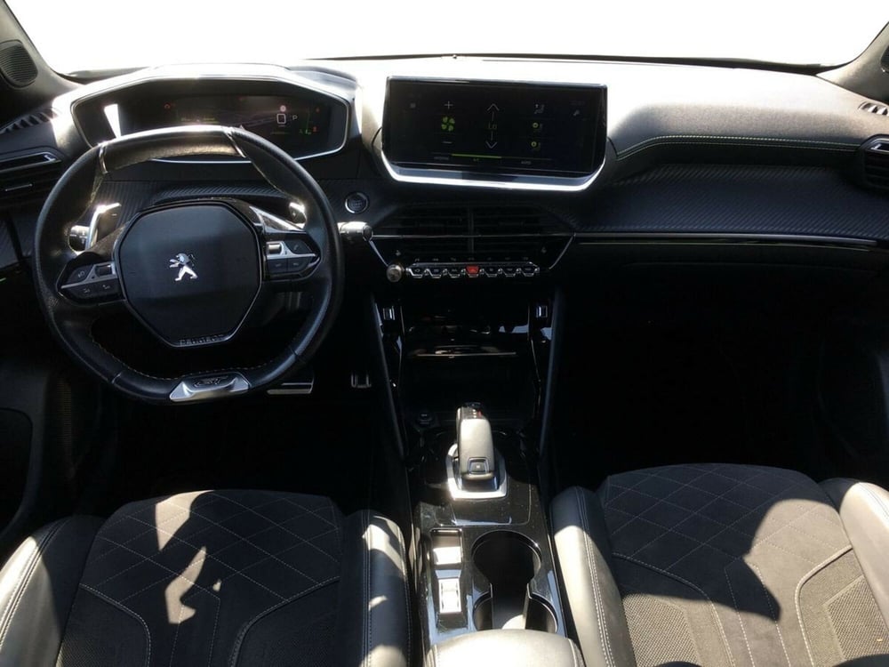 Peugeot 2008 usata a Lecco (8)