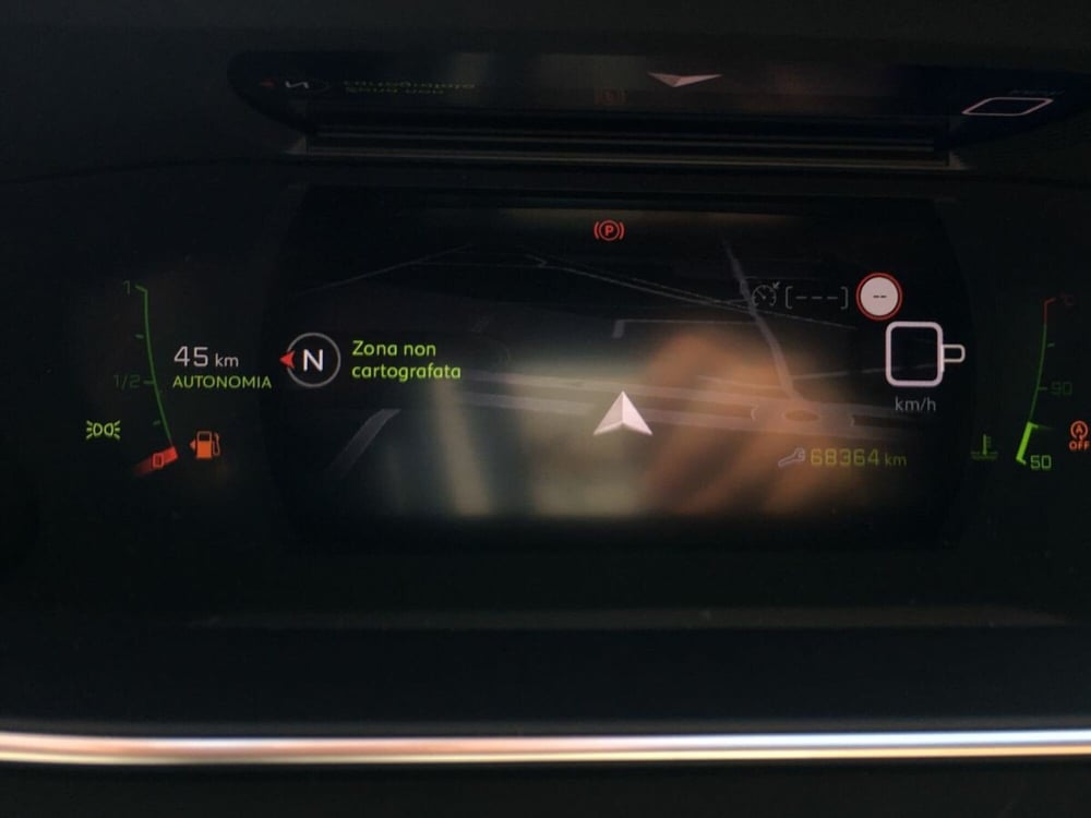 Peugeot 2008 usata a Lecco (9)