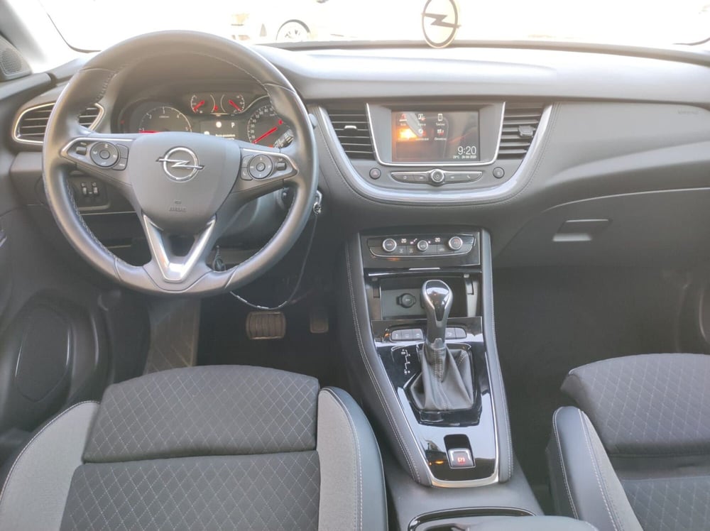 Opel Grandland X usata a Salerno (20)