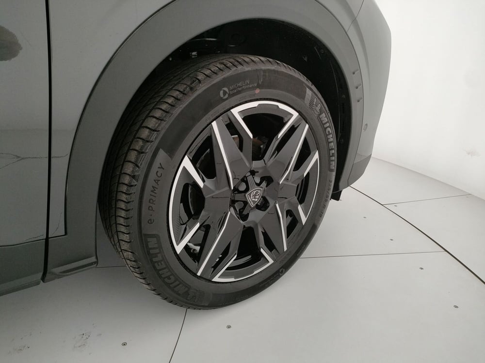 Peugeot 3008 nuova a Caserta (15)