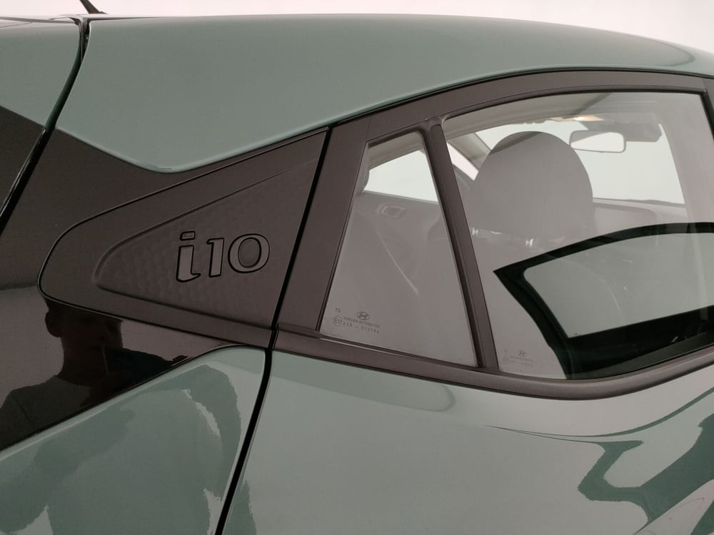 Hyundai i10 usata a Caserta (11)
