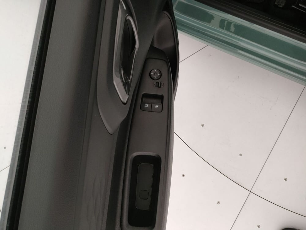 Hyundai i10 usata a Caserta (19)