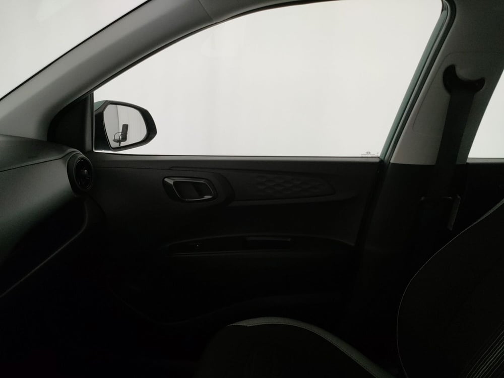 Hyundai i10 usata a Caserta (20)