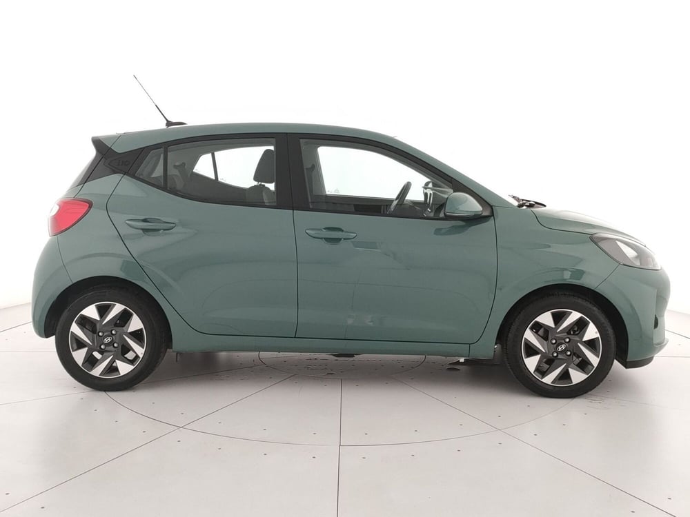 Hyundai i10 usata a Caserta (4)