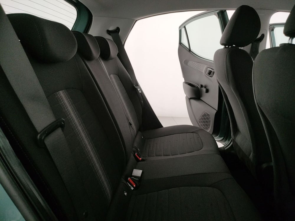 Hyundai i10 usata a Caserta (9)