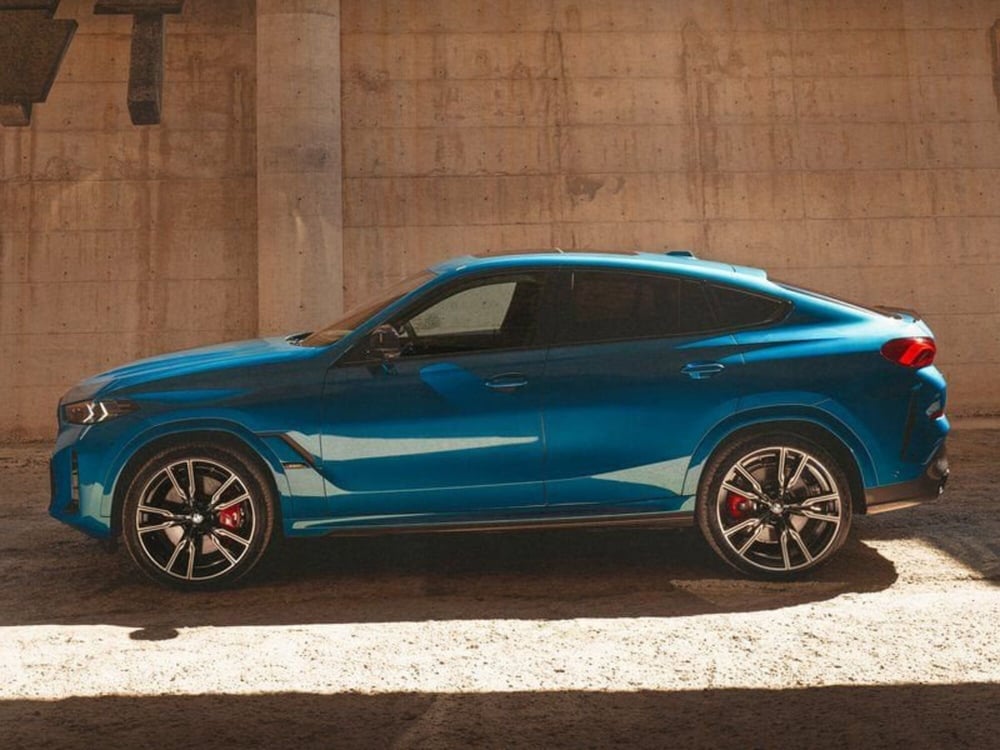 BMW X6 nuova a Torino (8)