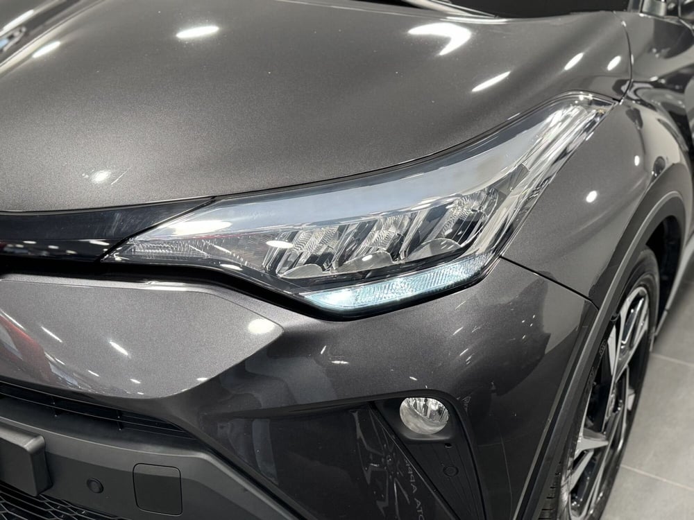 Toyota Toyota C-HR usata a Brescia (8)