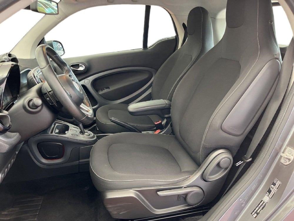 smart Fortwo usata a Torino (9)