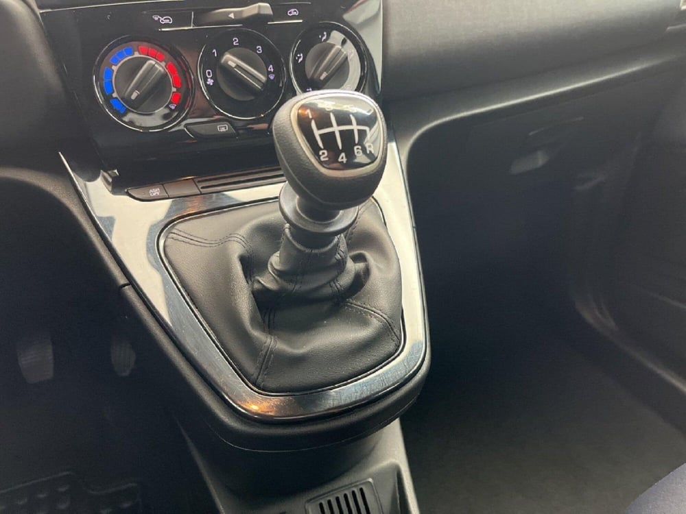 Lancia Ypsilon usata a Torino (15)