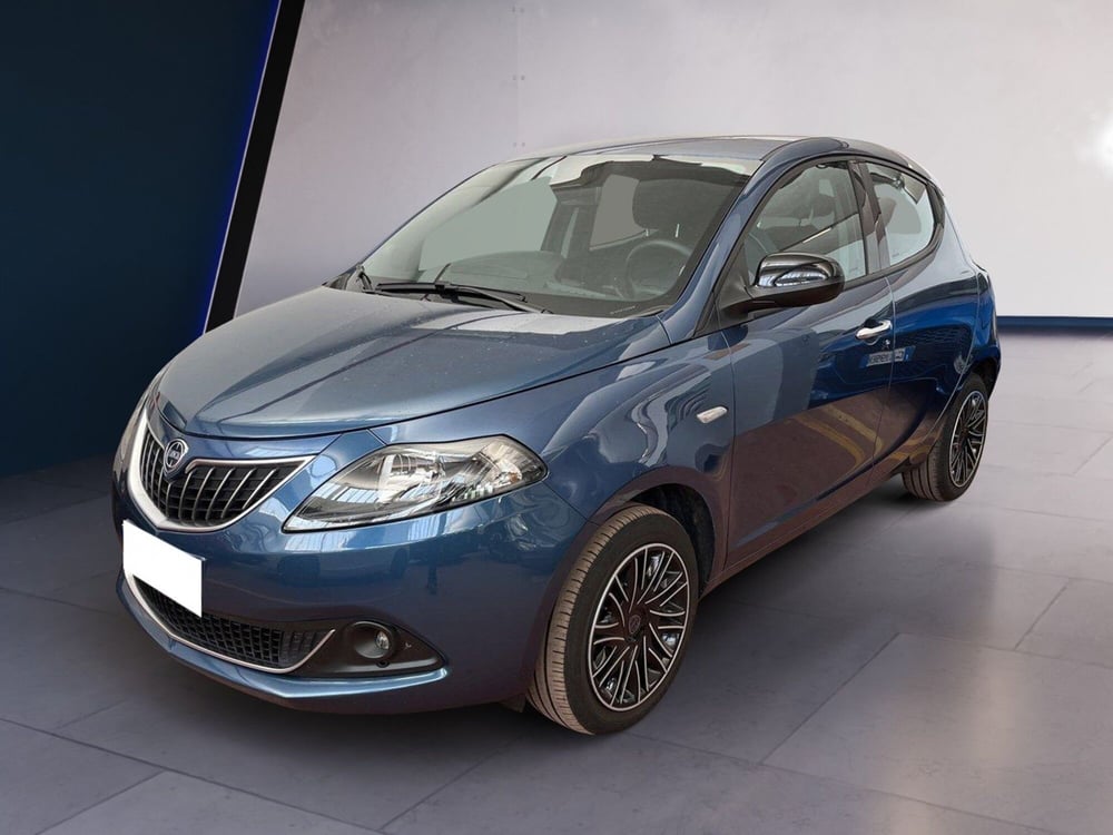 Lancia Ypsilon usata a Torino (2)