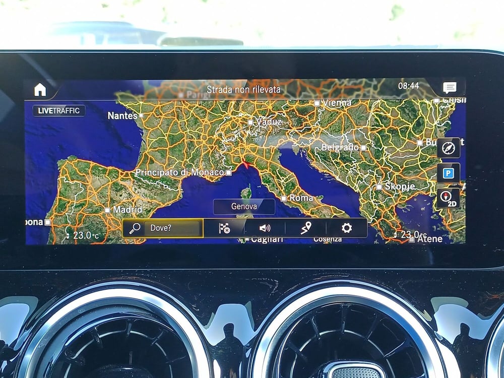 Mercedes-Benz GLA SUV usata  (11)