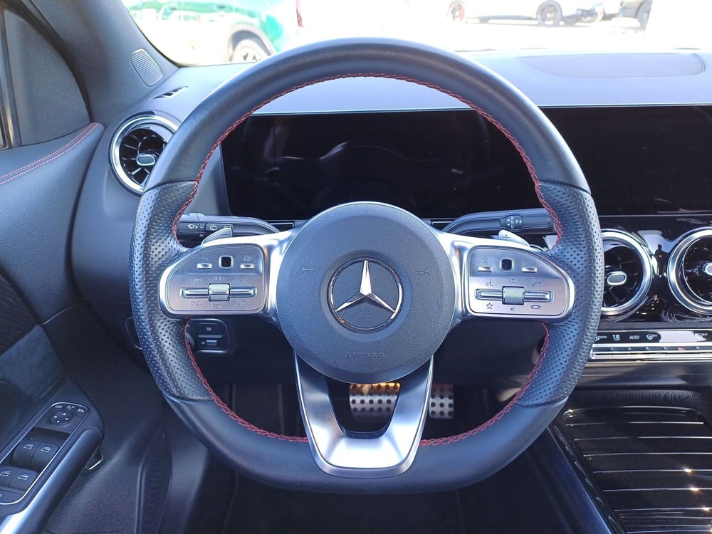 Mercedes-Benz GLA SUV usata  (14)