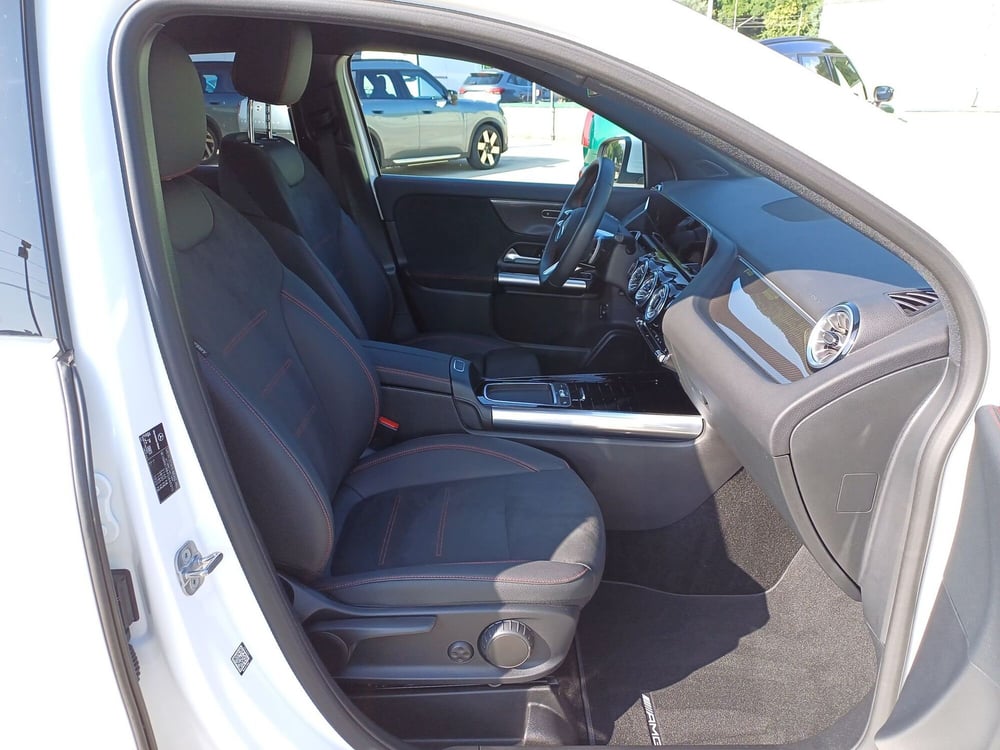 Mercedes-Benz GLA SUV usata  (10)