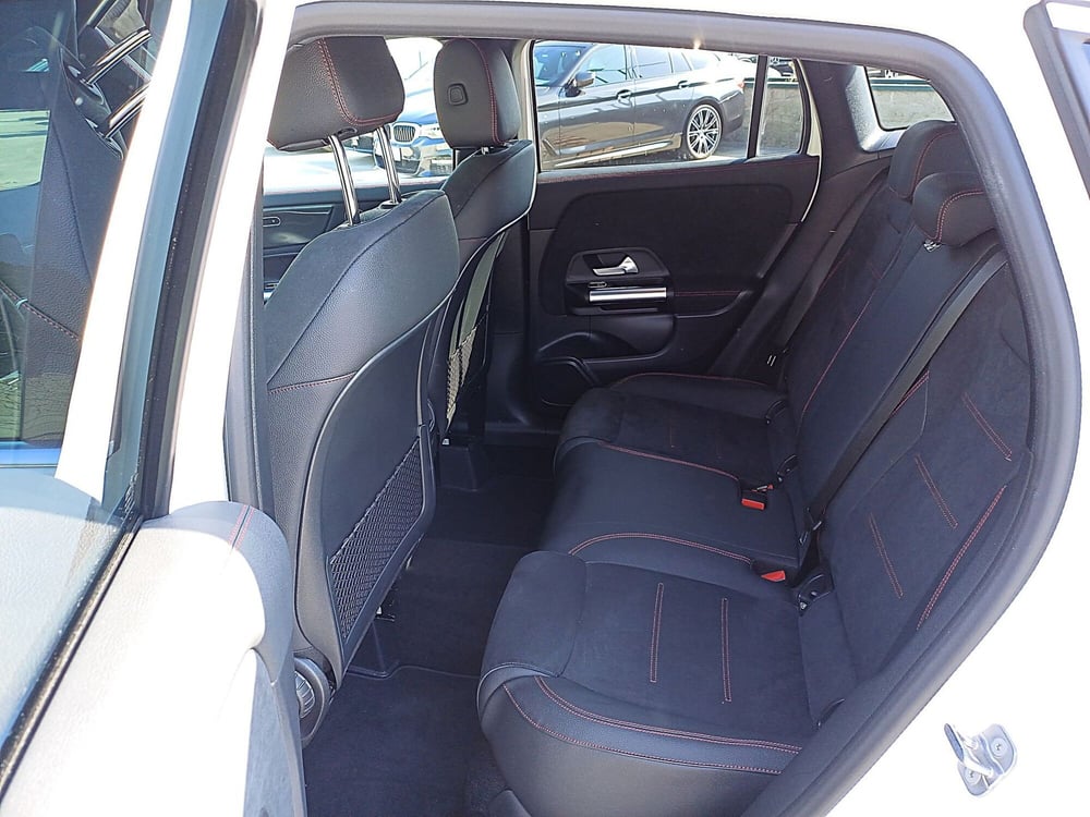 Mercedes-Benz GLA SUV usata  (7)