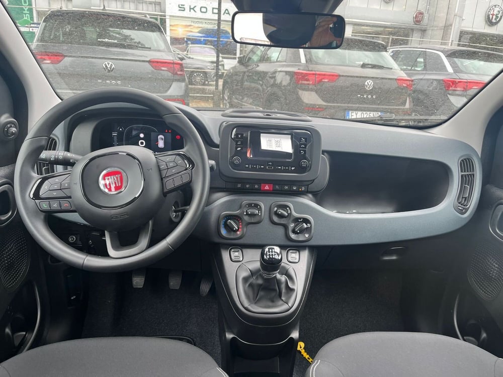 Fiat Panda Cross nuova a Milano (15)