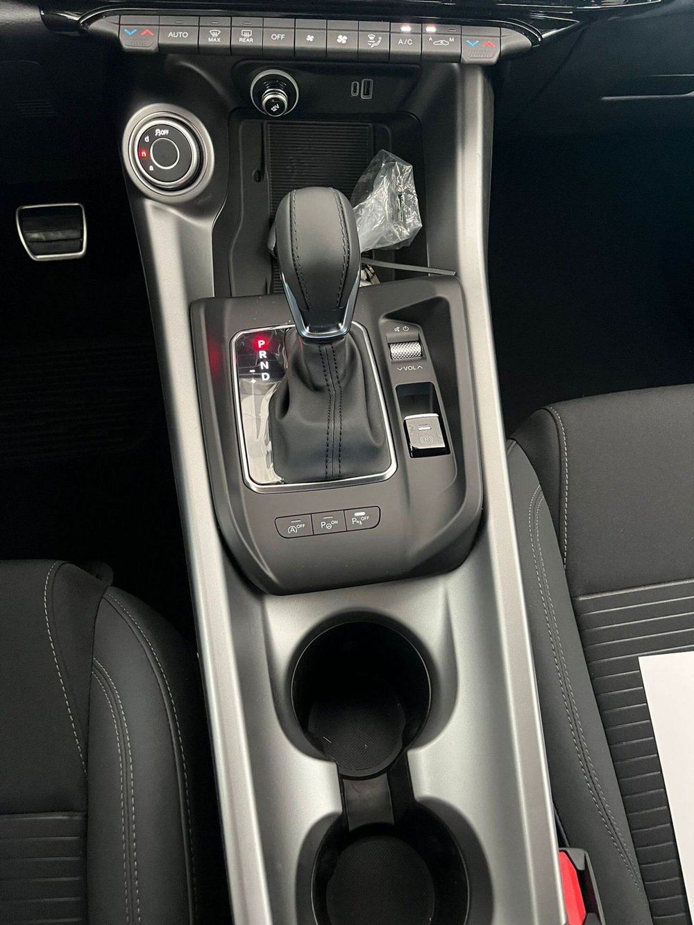 Alfa Romeo Tonale nuova a Milano (20)