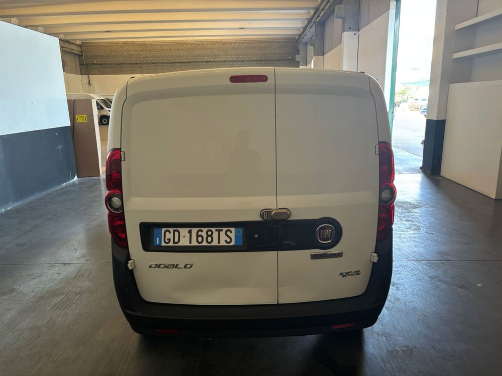 Fiat Doblò Furgone usata a Milano (8)