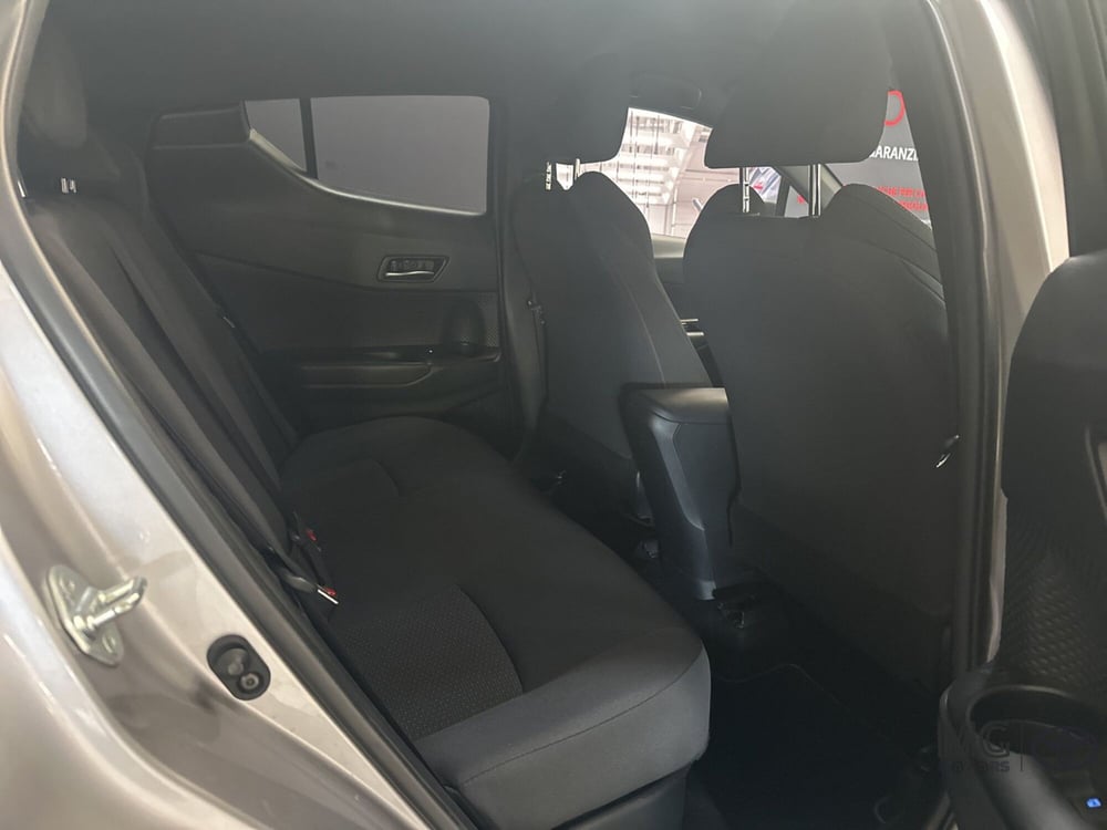 Toyota Toyota C-HR usata a Viterbo (14)