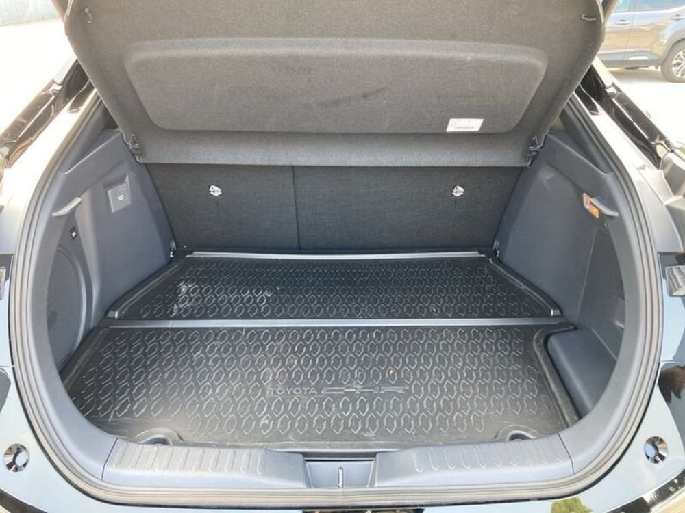 Toyota Toyota C-HR usata a Vicenza (9)