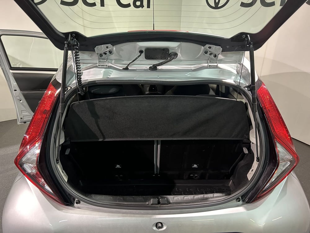 Toyota Aygo usata a Milano (11)