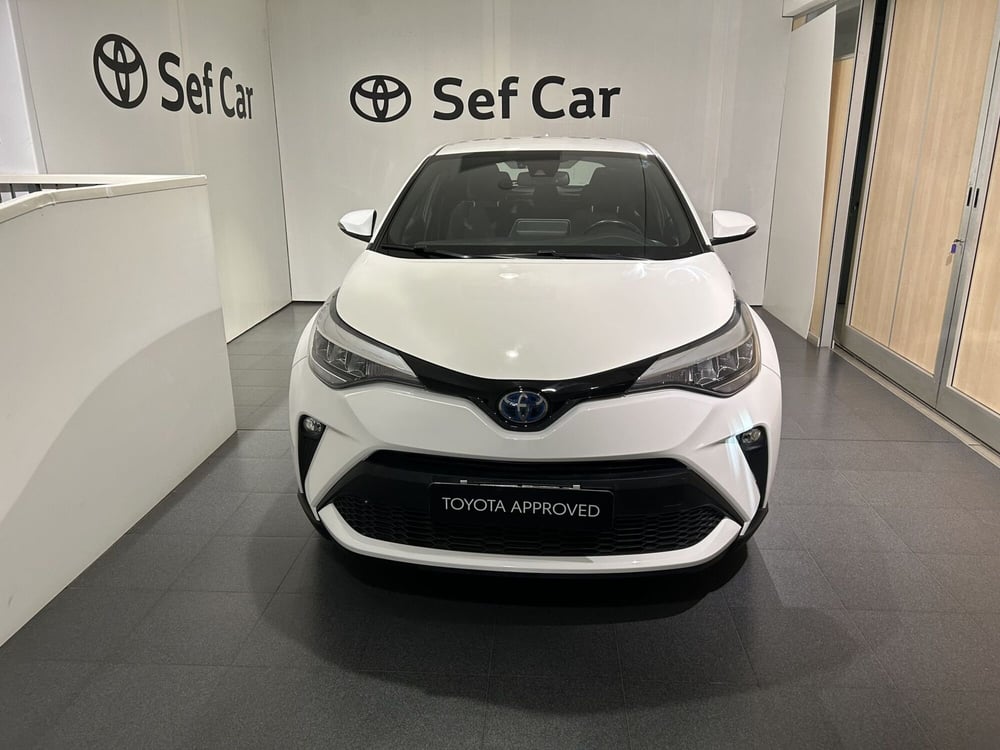 Toyota Toyota C-HR usata a Milano (5)