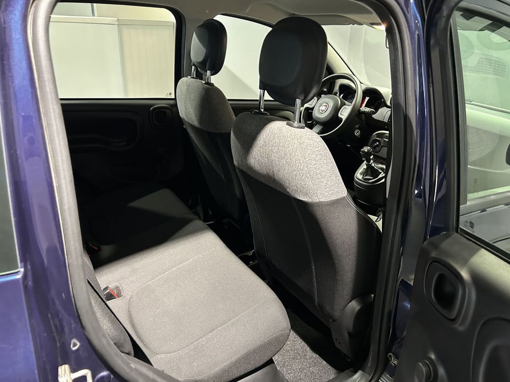 Fiat Panda Cross usata a Milano (13)