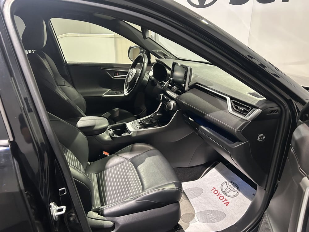 Toyota Rav4 usata a Milano (6)