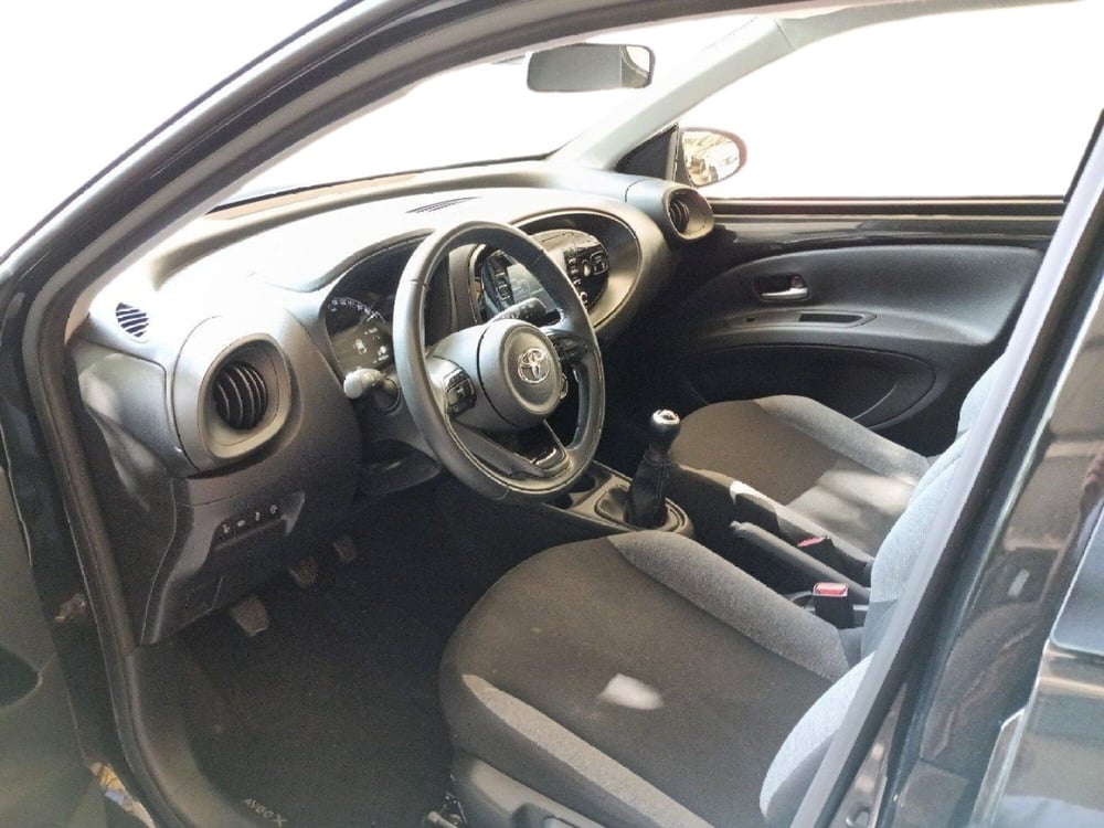 Toyota Aygo X usata a Milano (15)