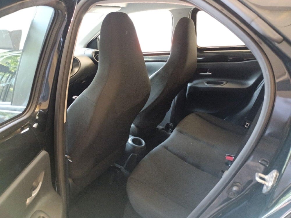 Toyota Aygo X usata a Milano (16)